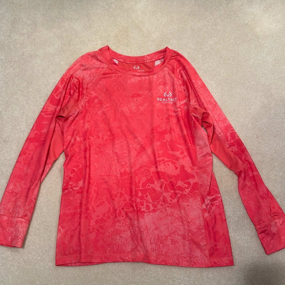 Pink realtree long sleeve